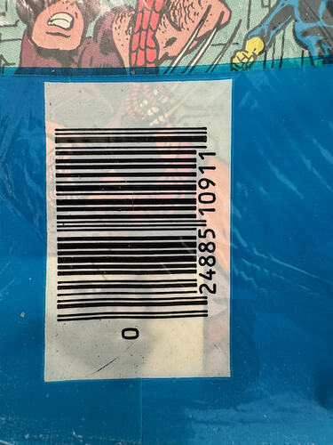COVER_BARCODE--Marvel-Super-Heroes-Secret-Wars-3-Pack-1-3-BLUE